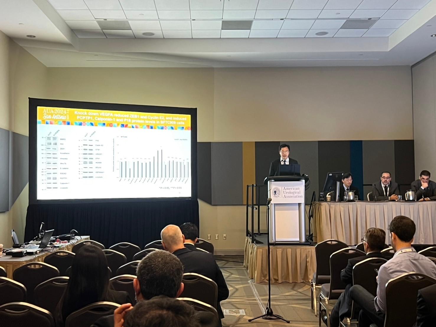 Podium session in AUA2024